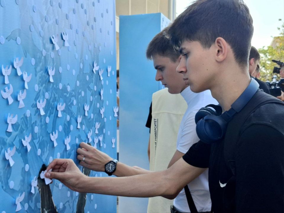 ������� � ���� ������������ � ������ � �����������