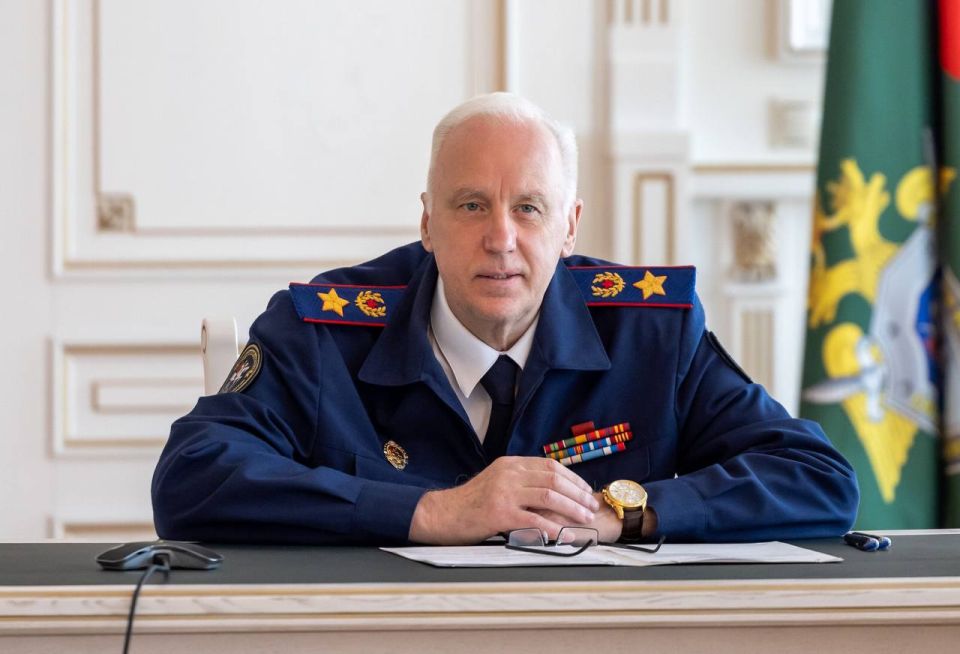 Группа сирот из Республики Крым поблагодарила Председателя СК России за содействие в восстановлении их жилищных прав