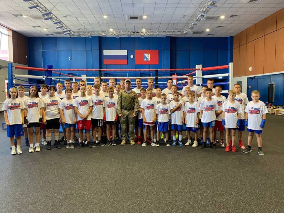 В севастопольских спортивных школах и детско-юношеских клубах проходят мероприятия, посвященные этому Дню солидарности в борьбе с терроризмом