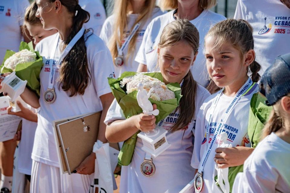 ������� �����: �� ������ ���������-���������������� ��������� ����� 200-����� ����������� ���������� ����������� ����������� ���������� ������������� ������� �� ������� ������ ����������� ������ ������������