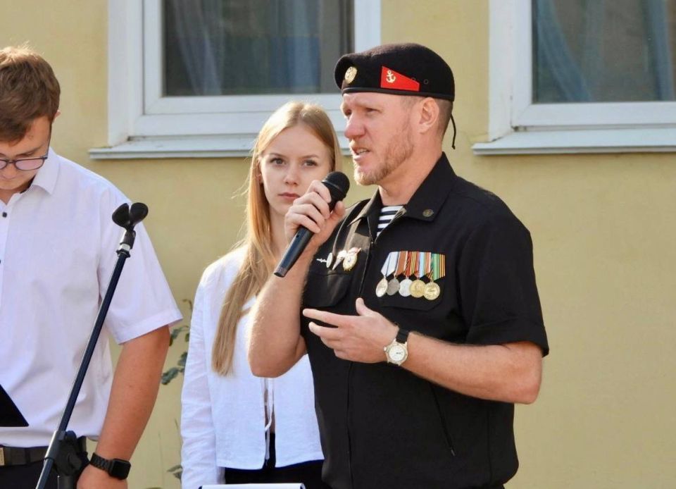 3 ��������, � ���� ������������ � ������ � �����������, � ����������� ����������� ����������� ������ ������������ �����������: