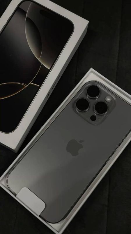 Екатерина Дорохова: Смартфоны, разработанные корпорацией Apple, могут пропасть из официальной продажи в России, если не будет решен вопрос с предустановкой на устройства магазина приложений RuStore