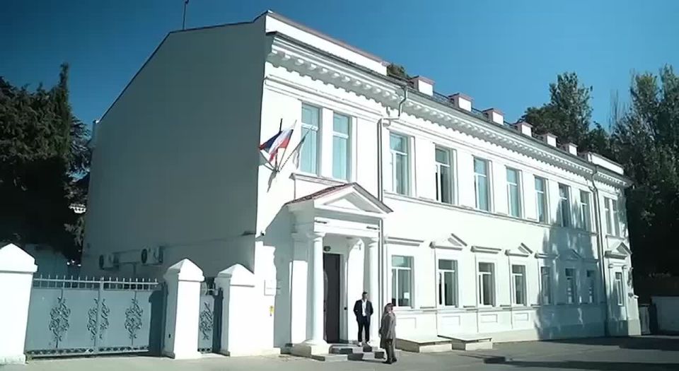 В «Точке кипения» прошла первая встреча участников региональной образовательной программы «Севастополь — город героев» со своими наставниками