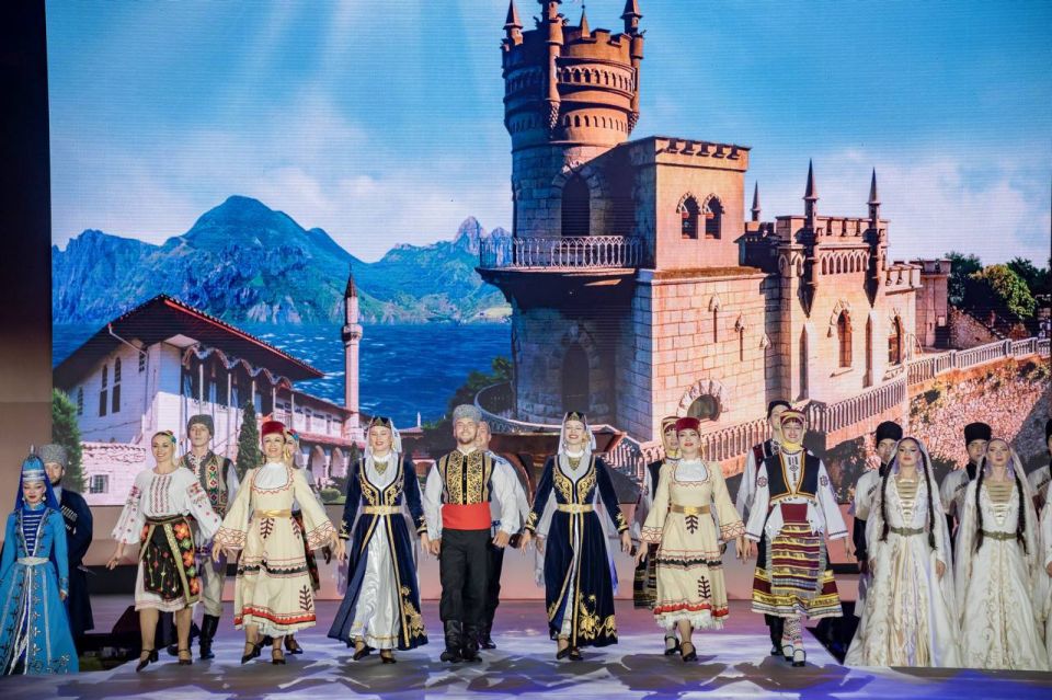 ������ ����������: �������� XVI ��������� �������� � ������ ������� ��� ������!