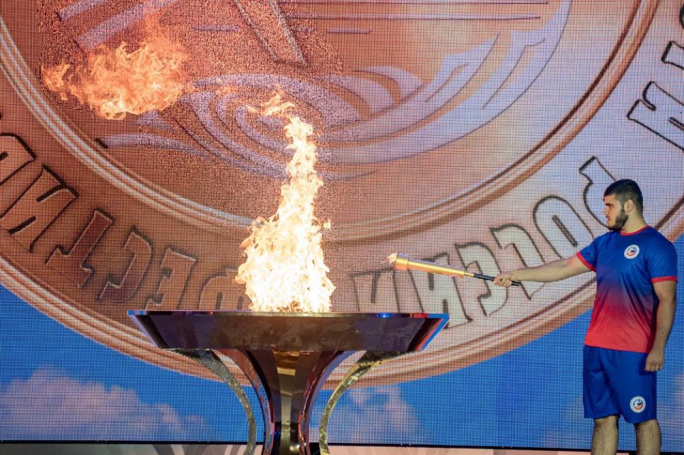 ������ ����������: �������� XVI ��������� �������� � ������ ������� ��� ������!