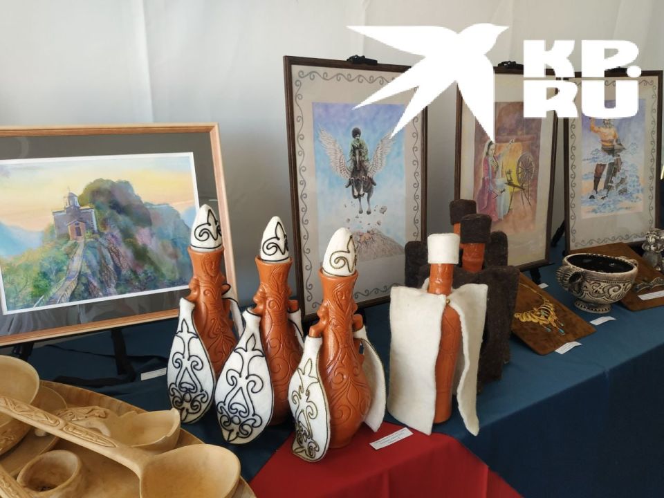 В парке Победы открылась яркая выставка «Национальные подворья народов Юга России»