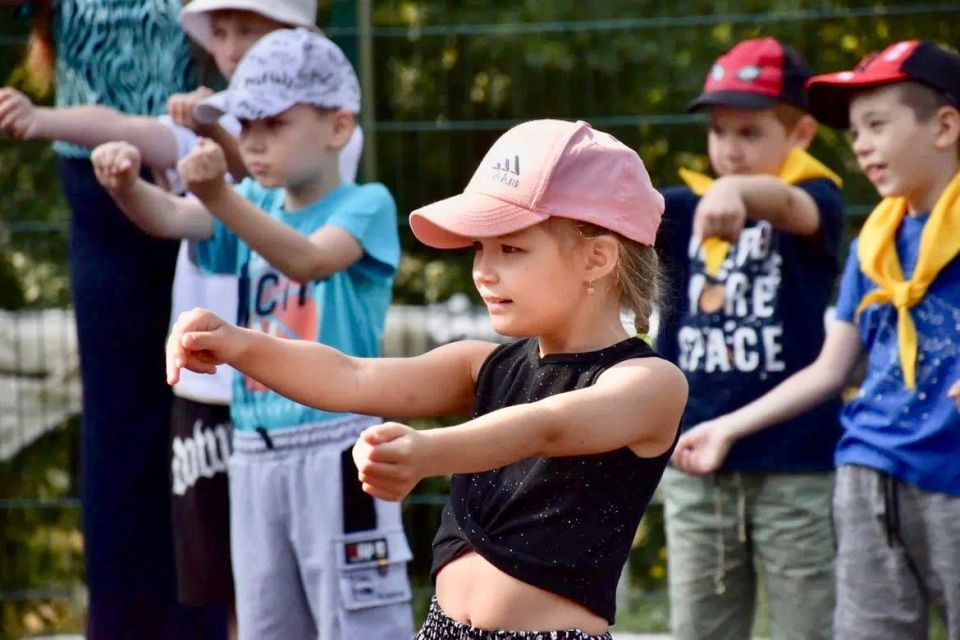 � 2025 ���� ����� 8000 ����� ��������� � ������ ������� �����������