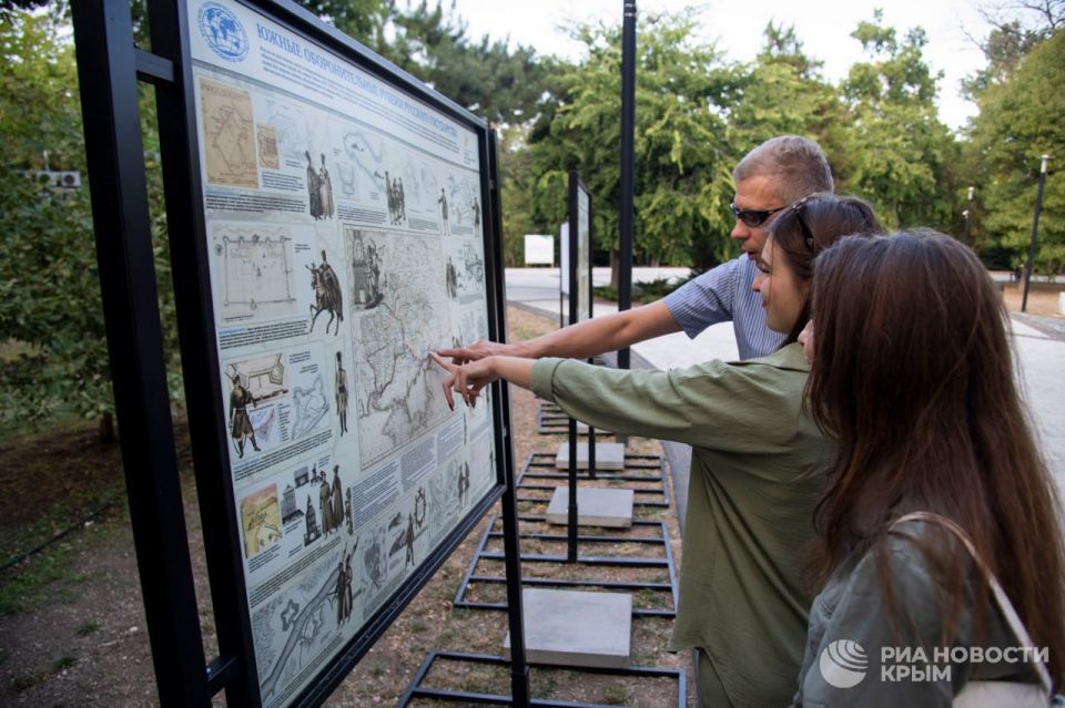 "100 ����������� ������ � ����������" ����� ������ � ��������� � �����������