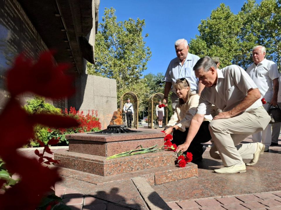 � ����������� ������� ������ ����� ������� ����������