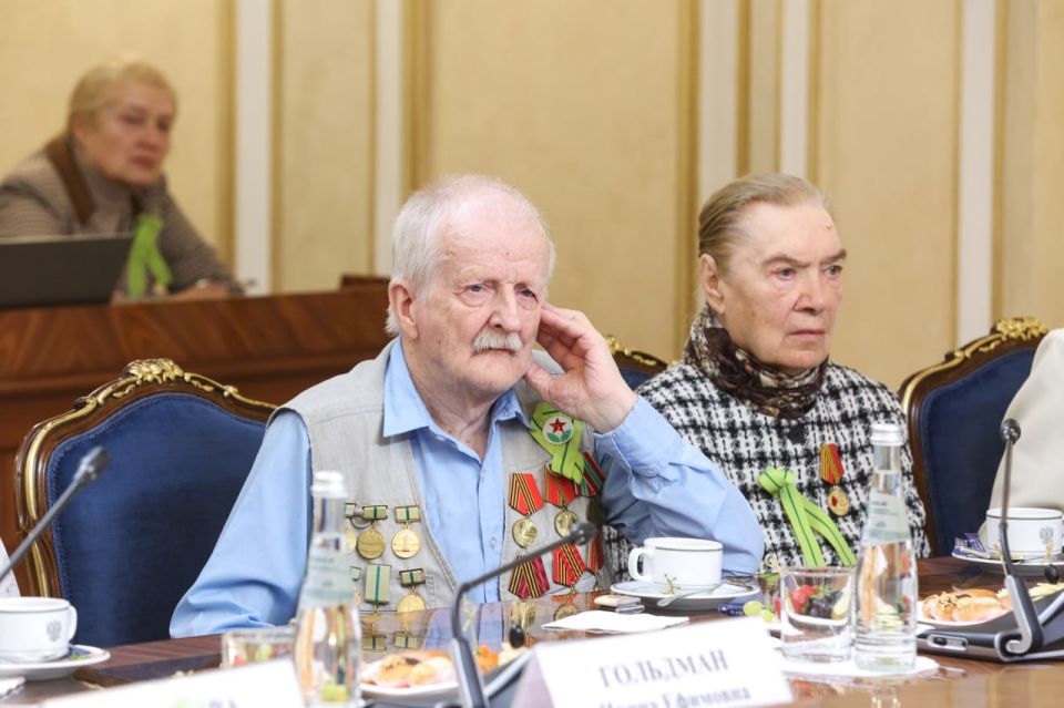 ��������� ���������: ������� ������� ����� ����������� � ���������� � ��������� ���������� �� ����� 4 ������� ��� ���������� ������� ����������