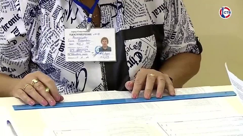 Тысячи севастопольцев приняли участие в досрочном голосовании