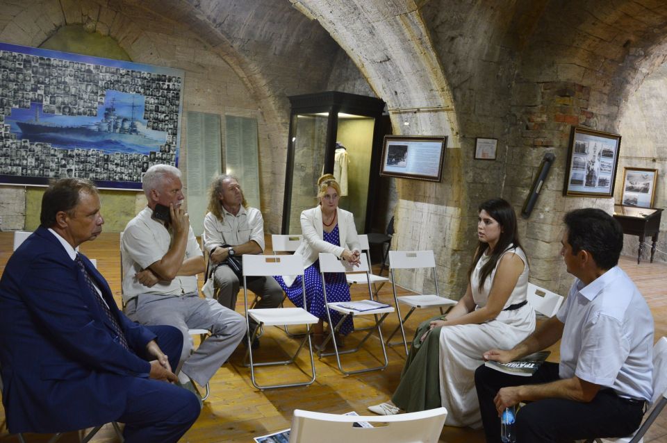 ��������� �������: � �������� ��������� ������������� �������� ������� ������ �������� ������ �������� �������� ���� ���������-������������� ������� ���������� �����������