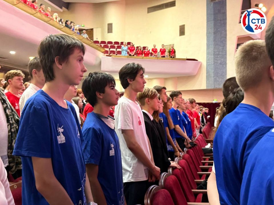 Губернаторские школьные отряды подвели итоги трудового лета Губернаторские школьные отряды подвели итоги трудового лета