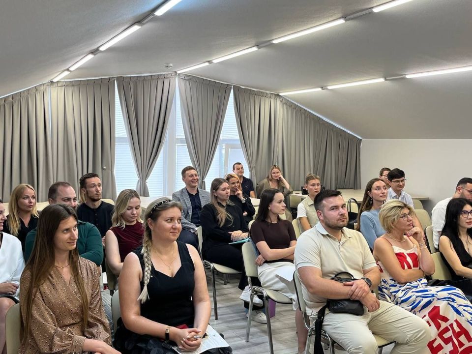 ������� �������: � 1 �� 30 �������� � ����������� ���������� ������ ���� �������� �������� ����������� ���������������" ��. �.�. ����������, � ��� ����� ��������� ������� ������ � ����������� �� ��������� �����