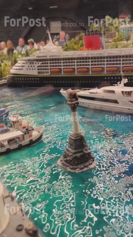 #Нам_пишут. Севастопольский Памятник затопленным кораблям можно встретить и в петербургском музее