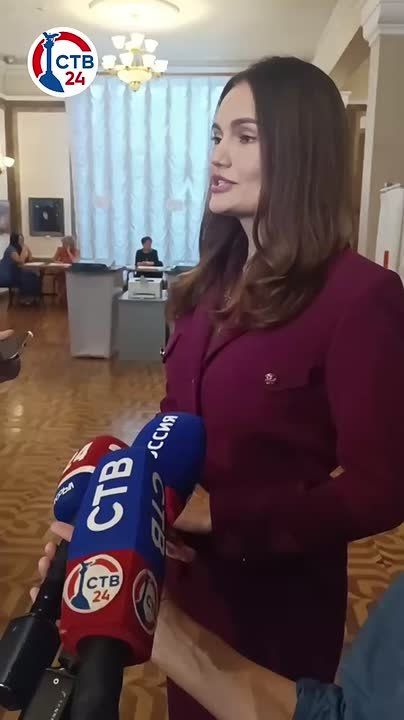 Начались основные дни голосования на выборах в Севастополе Проголосовать на выборах губернатора Севастополя и депутатов Советов Гагаринского и Ленинского муниципальных округов можно до 14 сентября. Свои двери открыли 187...