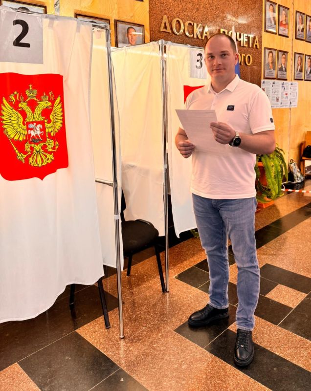 Илья Пестерников: Завершил рабочую неделю на удобном для меня избирательном участке