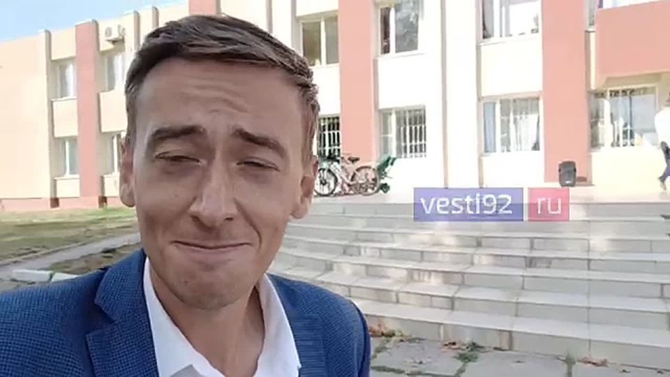 В Орлином зал филармонии местного дома культуры превратился в избирательный участок №24