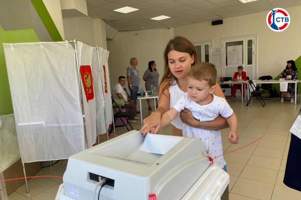 14 �������� � 12:00 �� ������� ������������� 57,35% �����������