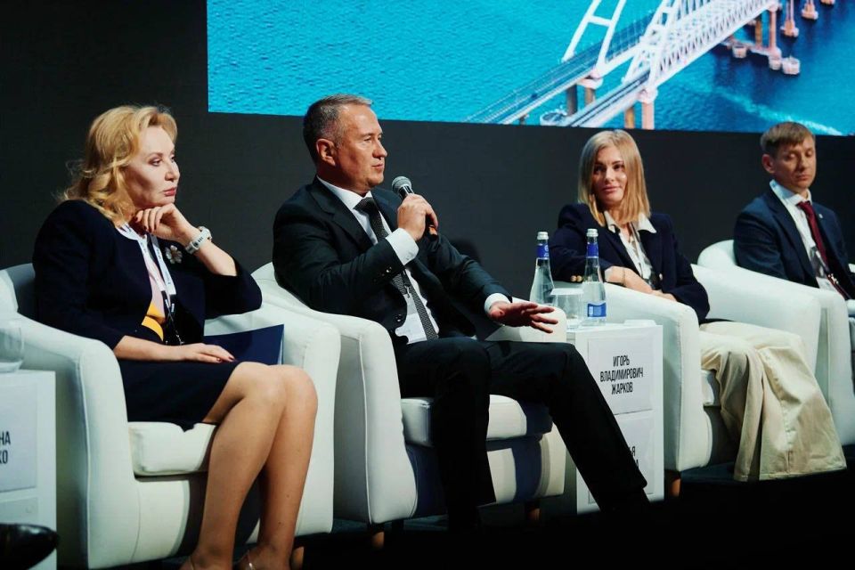 Минстрой России на конференции «Движение», посвященной развитию исторических территорий, Крыма и Севастополя Минстрой России на конференции «Движение», посвященной развитию исторических территорий, Крыма и Севастополя