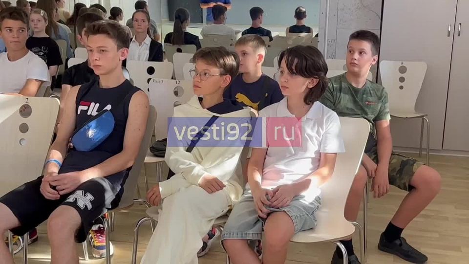 В Малой академии наук проходят курсы пилотирования БПЛА для подростков