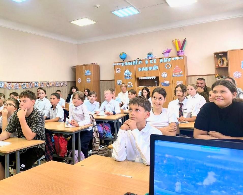 Письма солдатам и уроки мужества