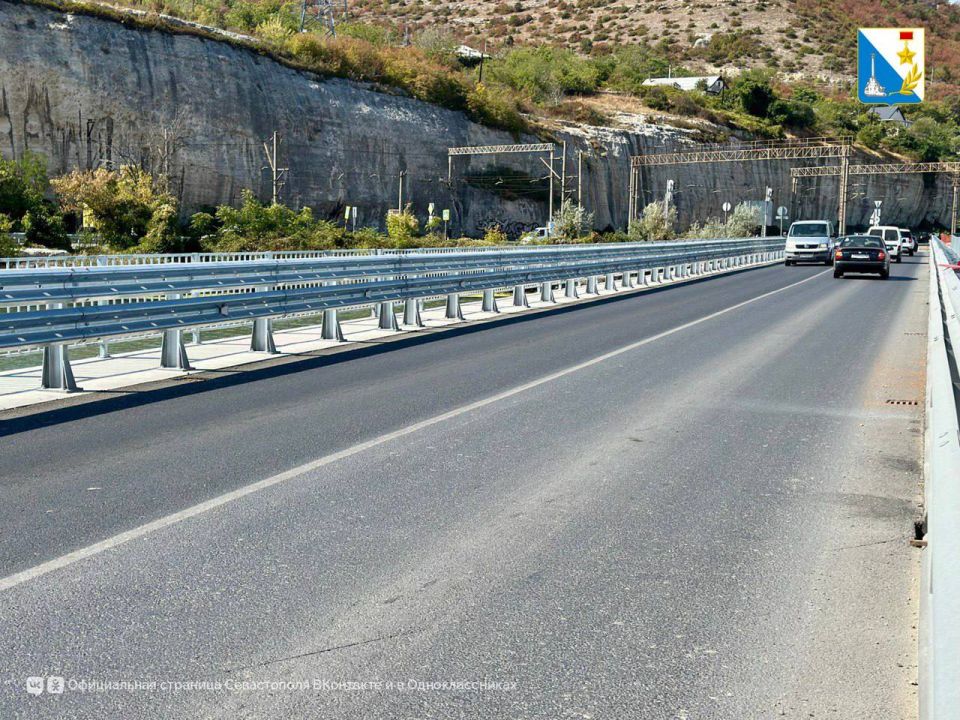 Внимание: реверсивное движение Внимание: реверсивное движение