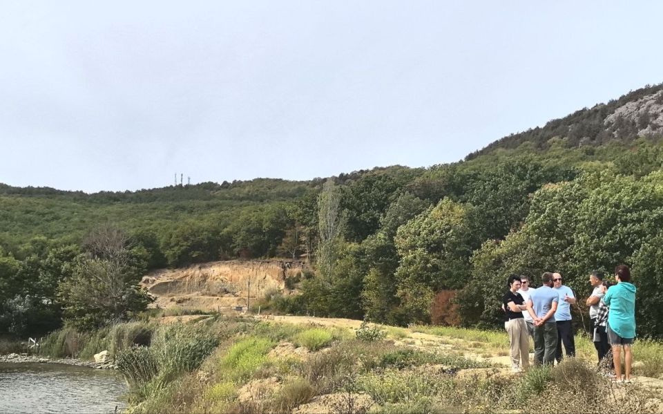 ������� ����� ��������� �����-���������� � �����������