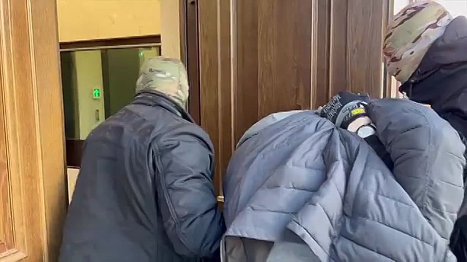 Жителя Севастополя приговорили к 14 годам за госизмену