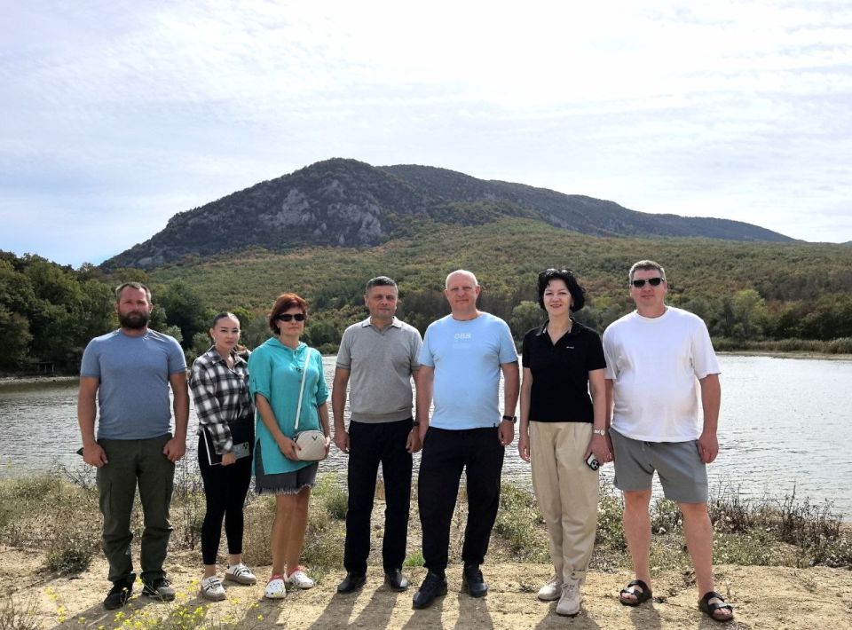 ������� ����� ��������� �����-���������� � �����������