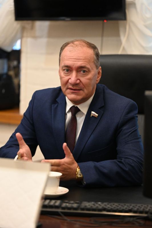 ������� �����: ������ � ����������: ������� ��������������