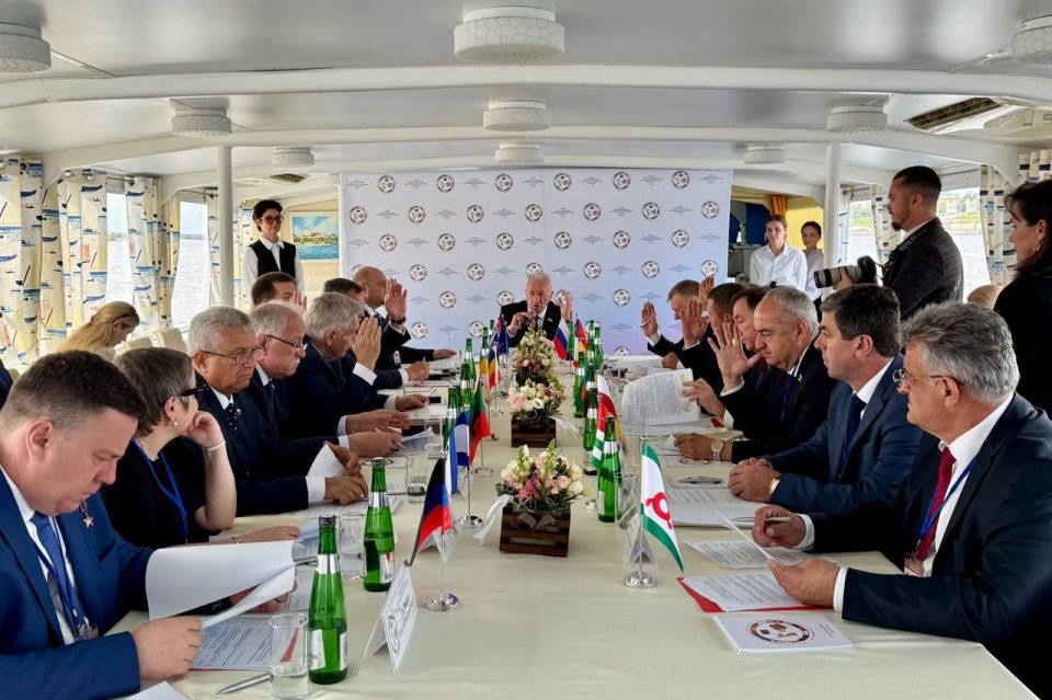 �������� ������: ������ ������� � ��������� ������ ����-���������� ������������� ����������, ������� ���������� ����� �������� XLIII ������������ ����