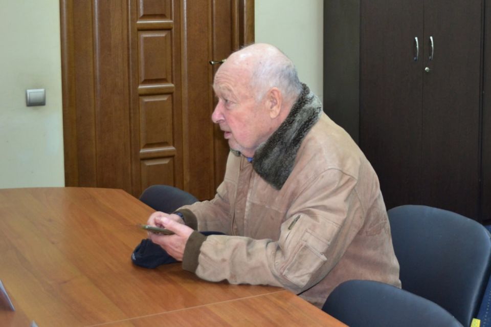 Заместитель прокурора города Севастополя Евгений Кадамов провел выездной личный прием жителей Ленинского муниципального округа Заместитель прокурора города Севастополя Евгений Кадамов провел выездной личный прием жителей Ленинского муниципального округа