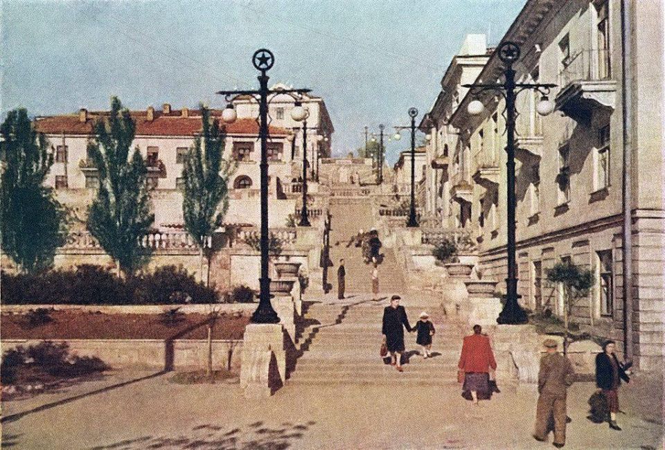 ��� � ����� ������� ������� �� ����������� ��������, �������� �������� 1956 ����