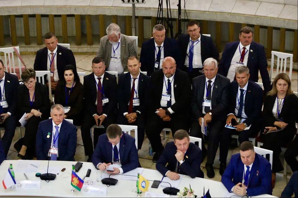 �������� ������: � ������������ ���� �����-�������� ��������������� ����� ���������� 43-� ����������� ����-���������� ������������� ����������, ������� ����������� ������� �������������� 17 ����������� ����� �������� �����...