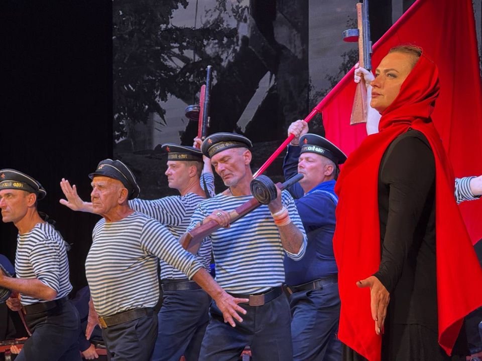 Михаил Развожаев: 21 сентября Севастополь присоединится к Всероссийскому фестивалю-празднику «Вместе мы – Россия!» Главным событием станет телемост «Поклонимся великим тем годам», который в прямом эфире объединит... Михаил Развожаев: 21 сентября Севастополь присоединится к Всероссийскому фестивалю-празднику «Вместе мы – Россия!» Главным событием станет телемост «Поклонимся великим тем годам», который в прямом эфире объединит...