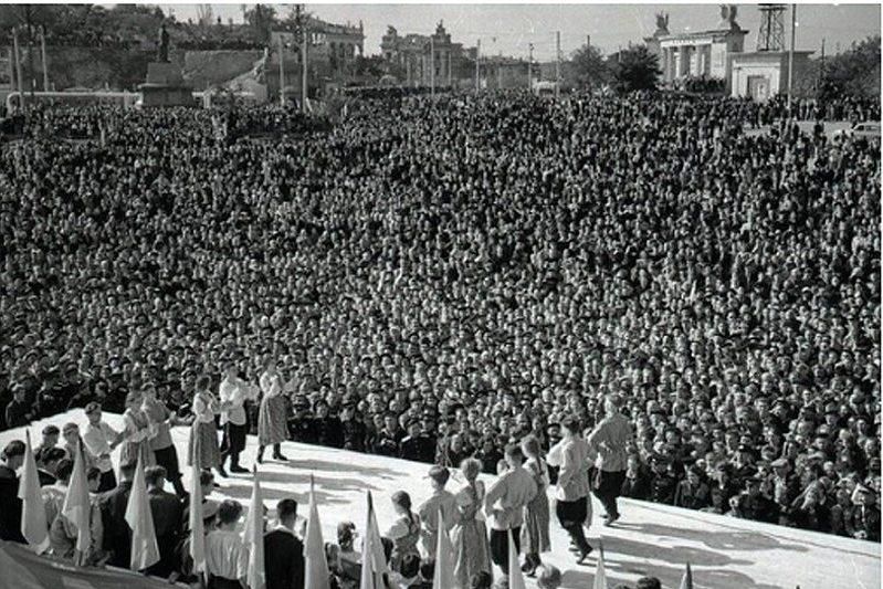 ������� �� ������� ��������, ����������� 100-����� ������ ������� ����������� 1854-1855 �����