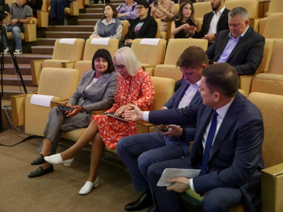 ������� �����: � ��������������� ���� ���������� ������������� ��������, ����������� �������� ������������ � ��������������� �������