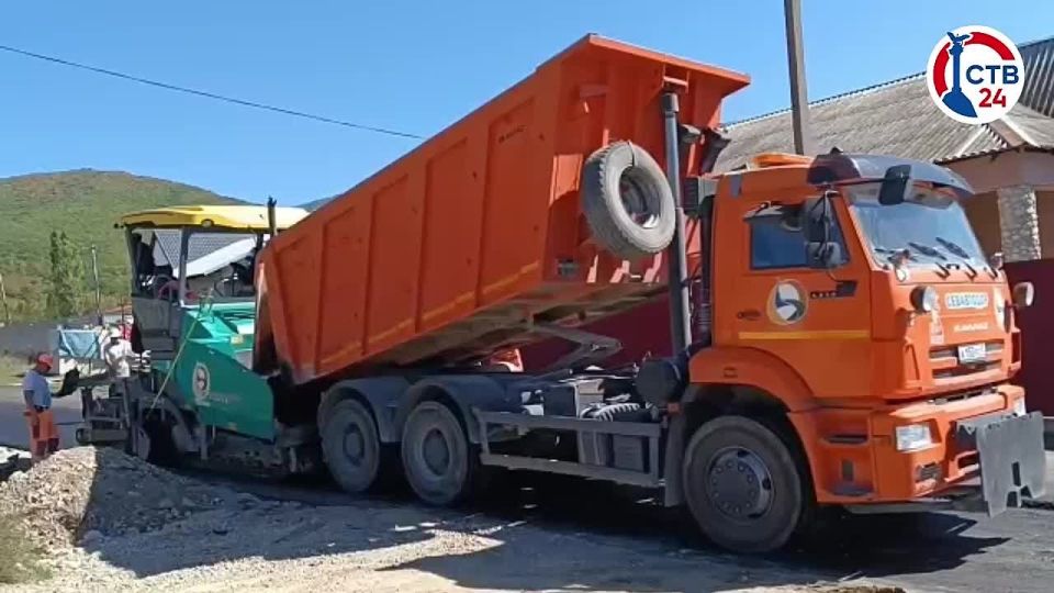 В посёлке Россошанка ремонтируют дорогу