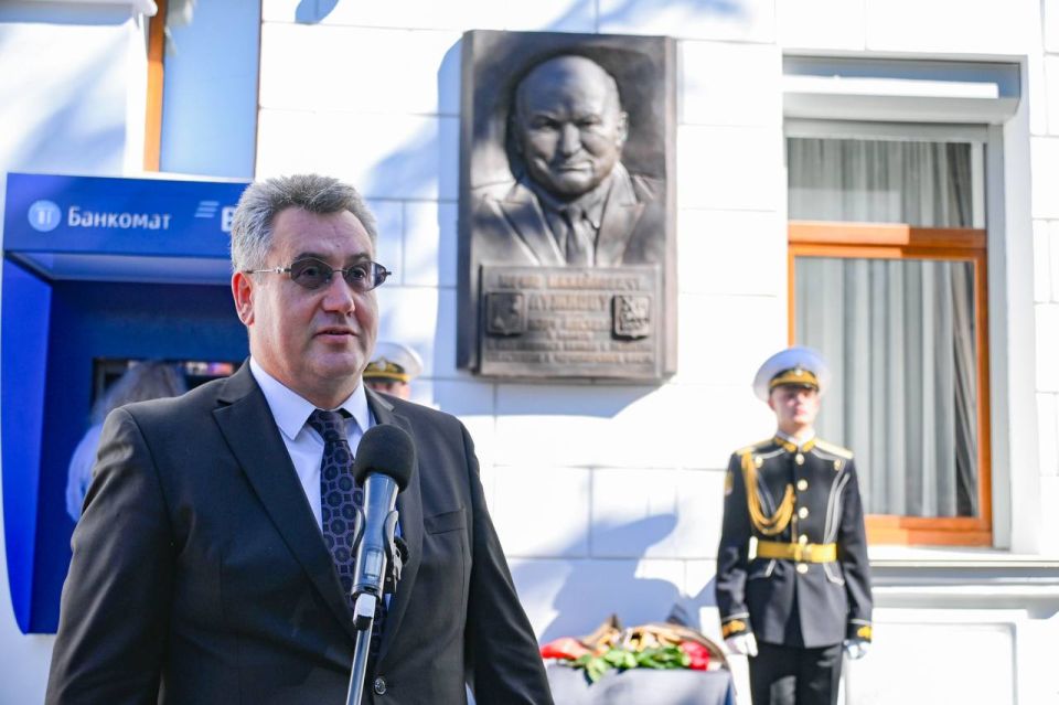 ������� ���������: �� ��������� ����������� ������� ������������� ���������� ������ ������� � ������������� �������� ������������ ����� � ����� ����������� ���������������� �������, ������� ���� ������ � ���� �����������...