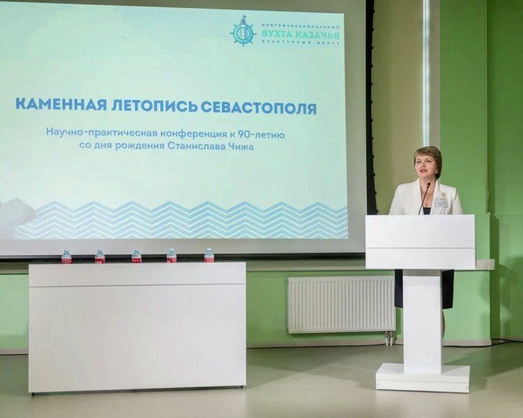 � ������ ������ �������� ������ ����������� ��������� �������� ������������ � 90-����� ���������� ����