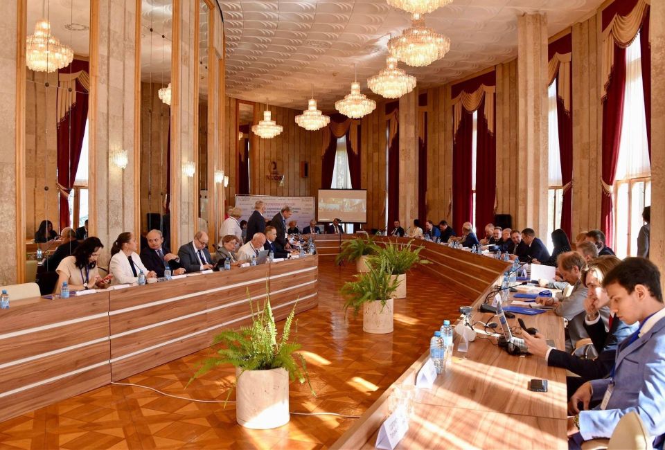 �������� ������: ������ ������� � XVI ��������� ������������� �����������, ����������� ������������ ����������� �������������� ��������� �� ������������� ������������, ������� ��������� ��� ��������� ��� ������