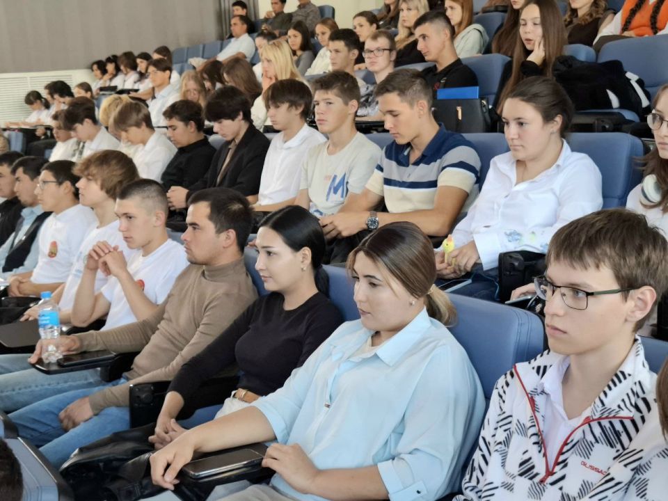 Фестиваль "СеVэтнофест" продолжает свою работу Фестиваль "СеVэтнофест" продолжает свою работу