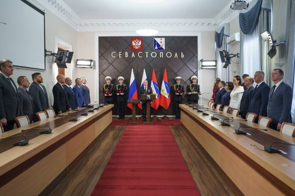 Михаил Развожаев официально вступил в должность губернатора Севастополя