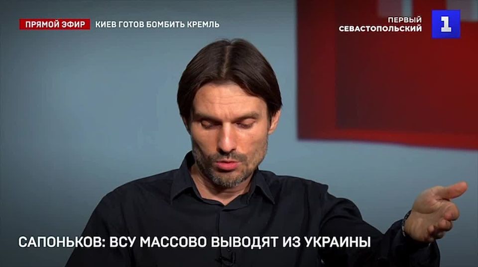 Учебные части ВСУ массово выводят из Украины во избежание больших потерь