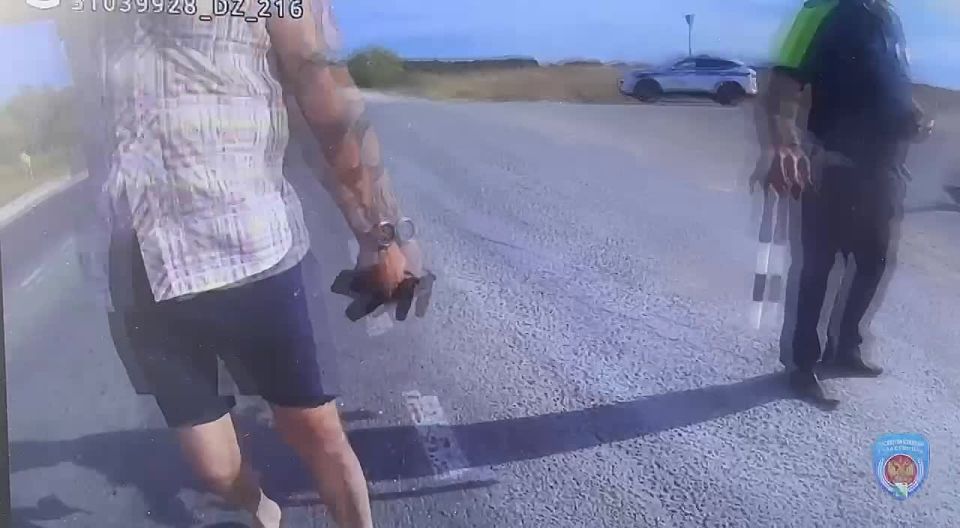 Севастопольские автоинспекторы остановили пьяного водителя с марихуаной