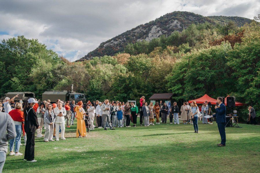 200 �� �������������� �������� ������-������ ������� ������ �� ��������� ����