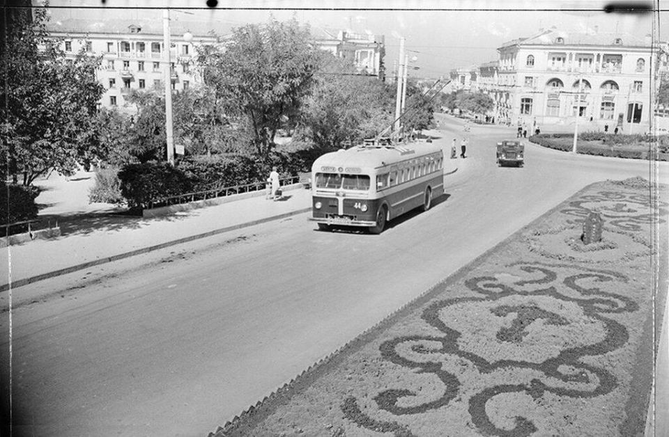 Площадь Ушакова, 1957-1959 годы