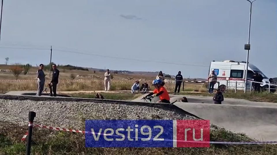 В велоцентре на «Федюхиных высотах» сегодня проходят гонки «Мы помним», посвящённые 80-летию Великой Отечественной войны