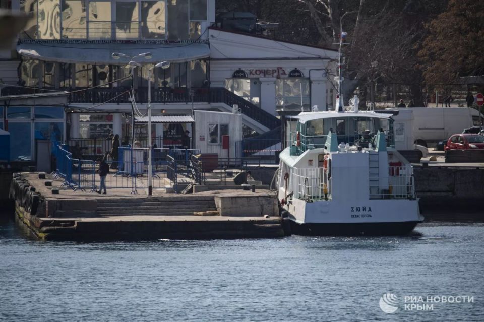 Морской пассажирский транспорт Севастополя возобновляет работу – дептранс